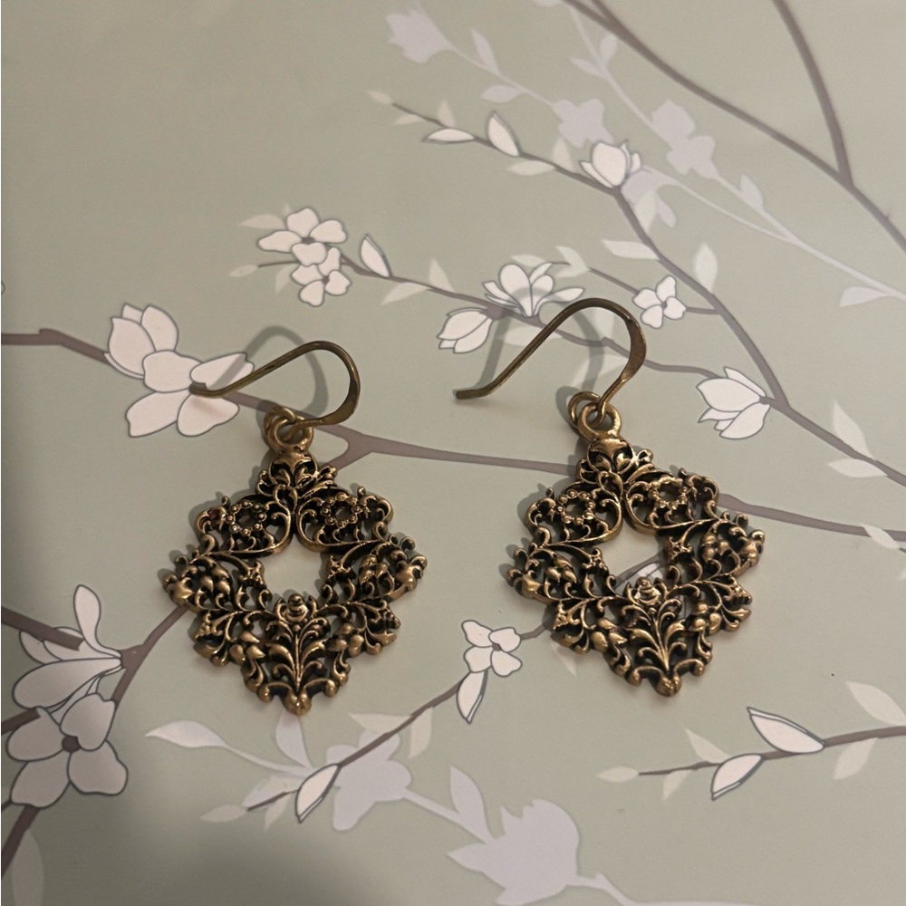 Barse bronze earrings